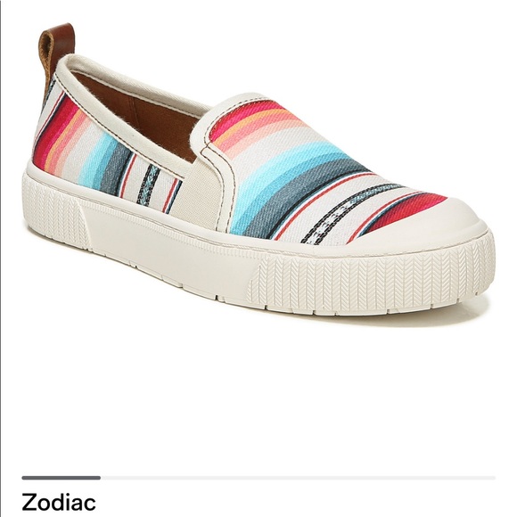 Zodiac Shoes - NWT!! Zodiac Ciara Slip on, size 6